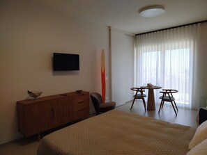 Internet, bed sheets - DOMOVIEW Rooms - View of Cammarata (San Giovanni Gemini)