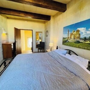 3 Schlafzimmer, Bügeleisen/Bügelbrett, WLAN, Bettwäsche