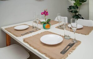 Dineren