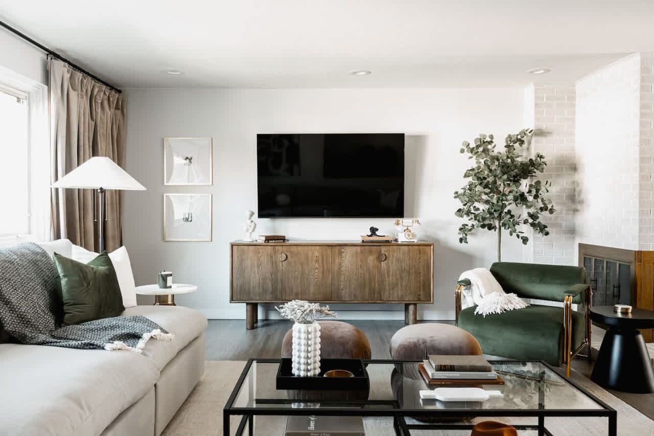 TV, offices