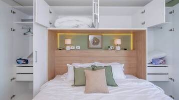 1 quarto, ferros/tábuas de passar roupa, Wi-Fi, roupa de cama