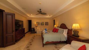 6 bedrooms, desk, iron/ironing board, WiFi