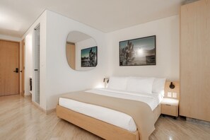 Desk, iron/ironing board, WiFi, bed sheets - Modern Loft with Balcony & View of Parque Mexico (Ciudad de México)