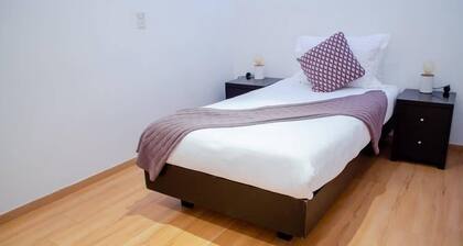 Capitalia Bright & Cozy Family Apt in Santa Fe