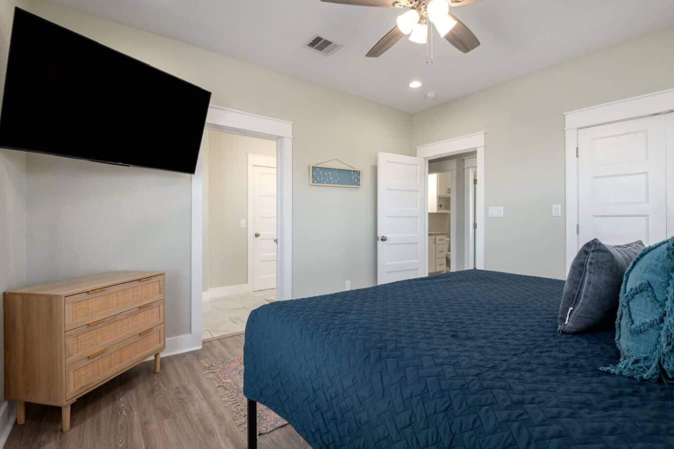 3 bedrooms, Internet