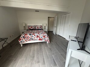 1 chambre, fer et planche à repasser, Wi-Fi gratuit, draps fournis