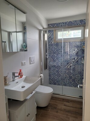 Hair dryer, bidet, towels, soap - Casa Degli Aranci - Vacation Home, Smart Working, Garden, Terrace, Workation (Monteroni di Lecce)