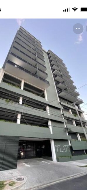Exterior - 3-bedroom Apartment in San Salvador escalon with AC and fitness room (San Salvador)