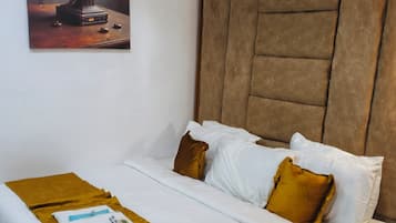 Habitación individual estándar | Escritorio y espacio para trabajar con un portátil