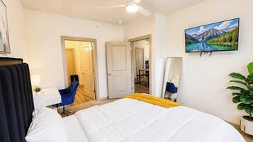 2 bedrooms, iron/ironing board, WiFi, bed sheets