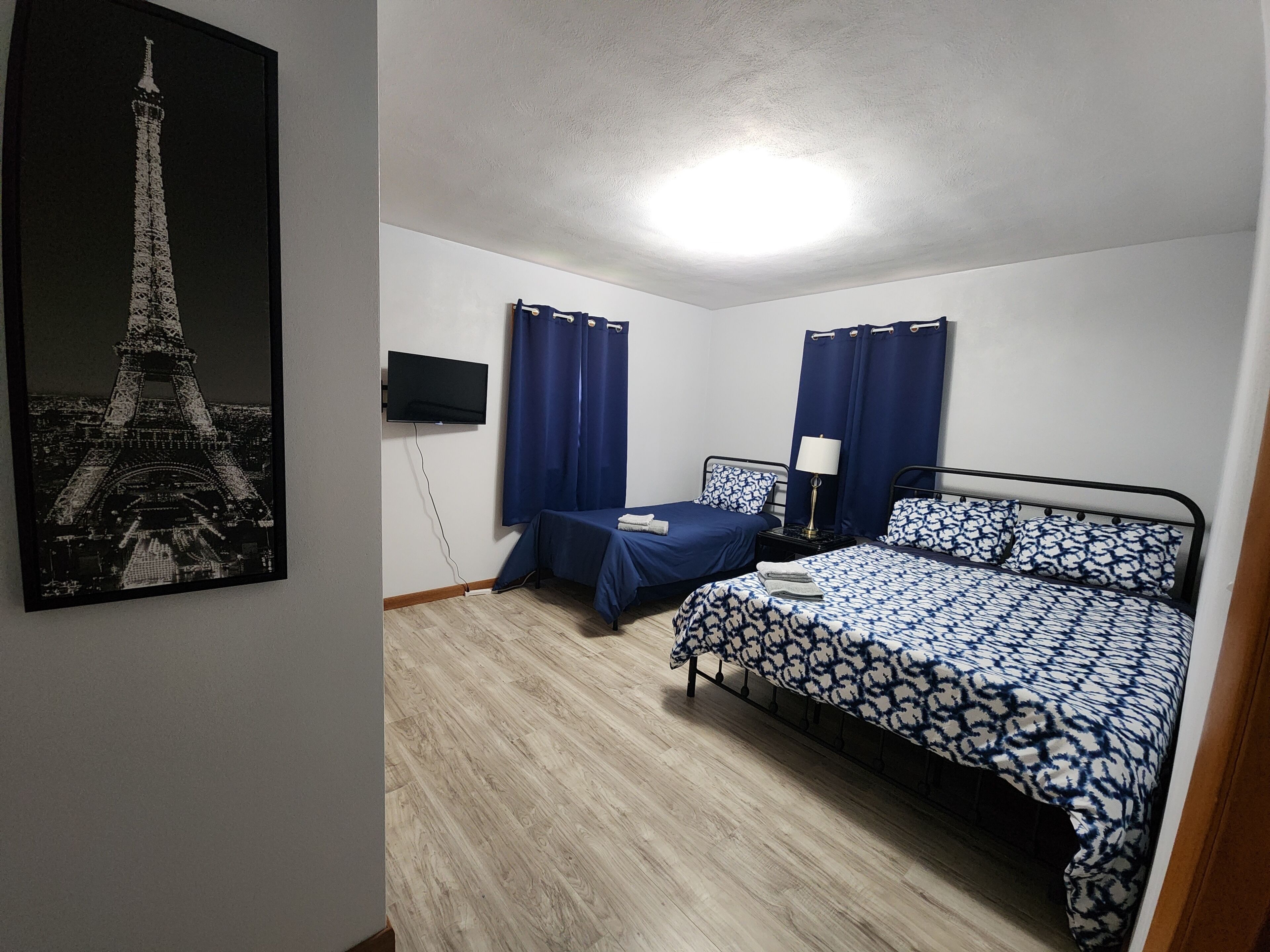 3 camere, ferro/asse da stiro, Wi-Fi gratuito, lenzuola