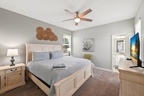 Room - Pool Home w/ Spa & Game Room · 15 Min to Disney · 5BR Sleeps 10 (Four Corners)