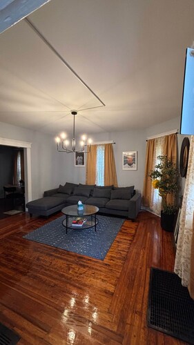 Cozy Oneonta Getaway