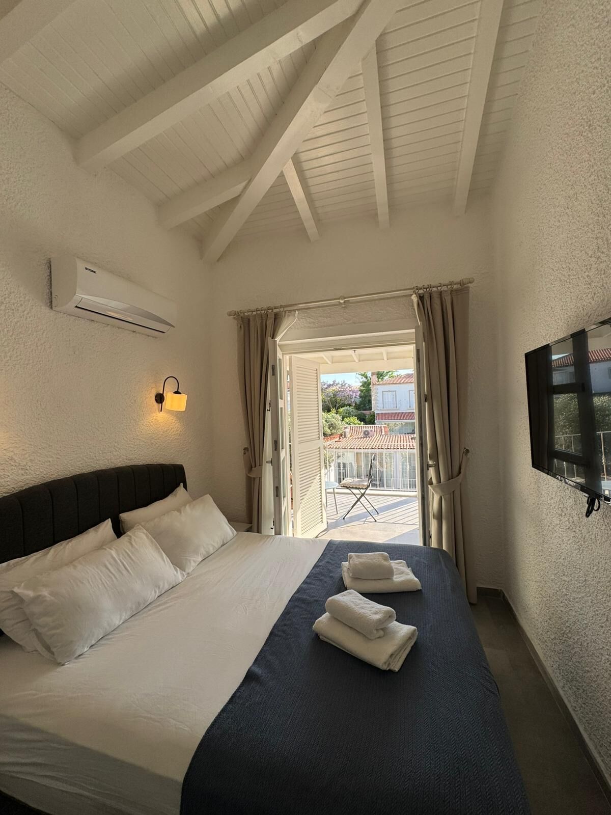 Chambre Supérieure, vue ville