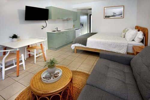 Murrays Beach Studio