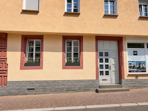 Exterior detail - High-End Designer Living on Dalberg with a Patio (Aschaffenburg)