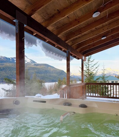 Scenic Eyak Lake View Home w/ Private Hot Tub