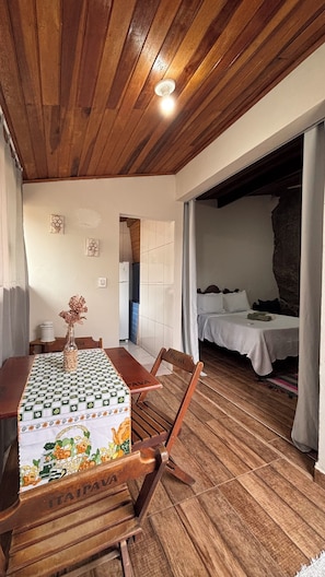1 bedroom, WiFi (free), bed sheets - Stone Retreat Paraty (Paraty)