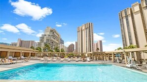 Pool - Beautiful Studio at Ala Moana 1330 HONOLULU (Honolulu)