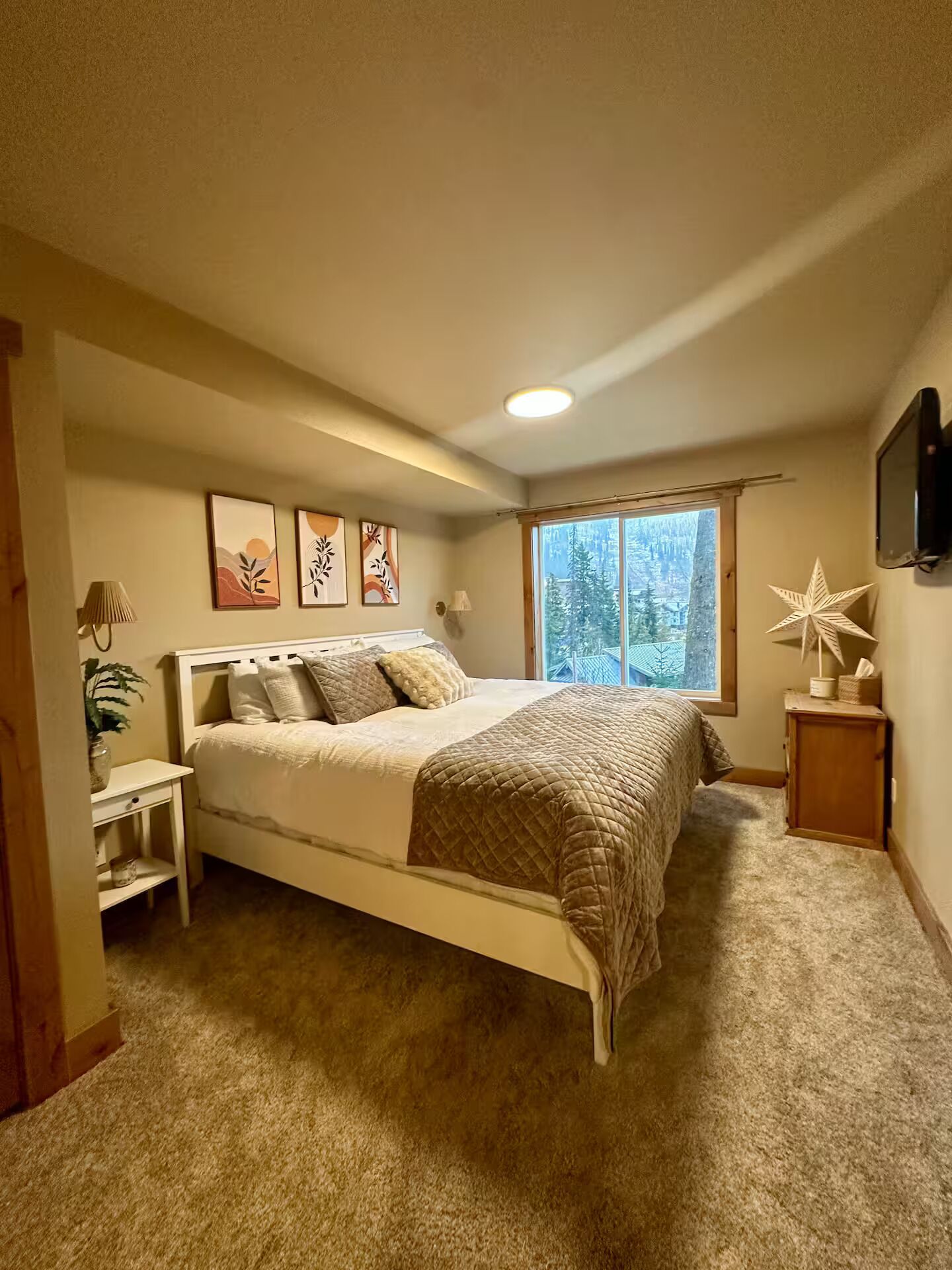 3 chambres, fer et planche à repasser, Wi-Fi gratuit, draps fournis