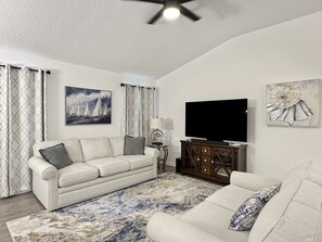 TV - Joseph`s Oasis at Dabney Near Sawgrass, Eastport and Nature Trails (Okahumpka)