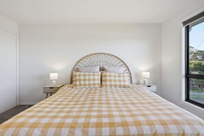 2 bedrooms, iron/ironing board, travel cot, WiFi