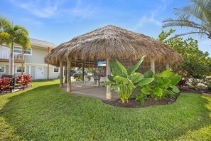 Luxury Apartment, Courtyard View | Property grounds - The Kove  (Fort Myers Beach)
