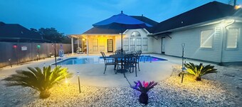 Welcome to Magnolia Pearls, a peaceful retreat for comfort and relaxation.