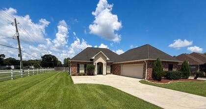 Welcome to Magnolia Pearls, a peaceful retreat for comfort and relaxation.