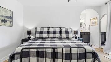 3 Schlafzimmer, Bügeleisen/Bügelbrett, WLAN, Bettwäsche