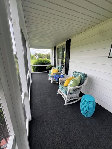 Choptank River waterfront 4 bed Farmhouse with camping on Eastern Shore Maryland