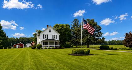 Choptank River waterfront 4 bed Farmhouse with camping on Eastern Shore Maryland