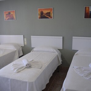 Room - Nuevo Hotel Capitolio (Valdepenas)