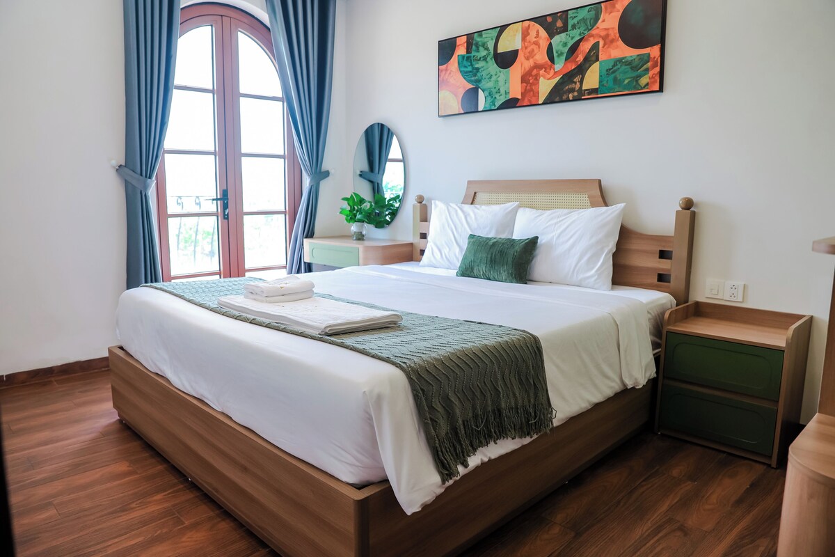 Lejlighed - 1 kingsize-seng - balkon | Gratis Wi-Fi, sengetøj