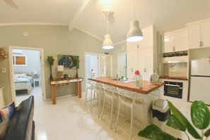 3 Bedroom Garden View Villa  | Iron/ironing board, bed sheets - Tropical Island Breeze (Savusavu)