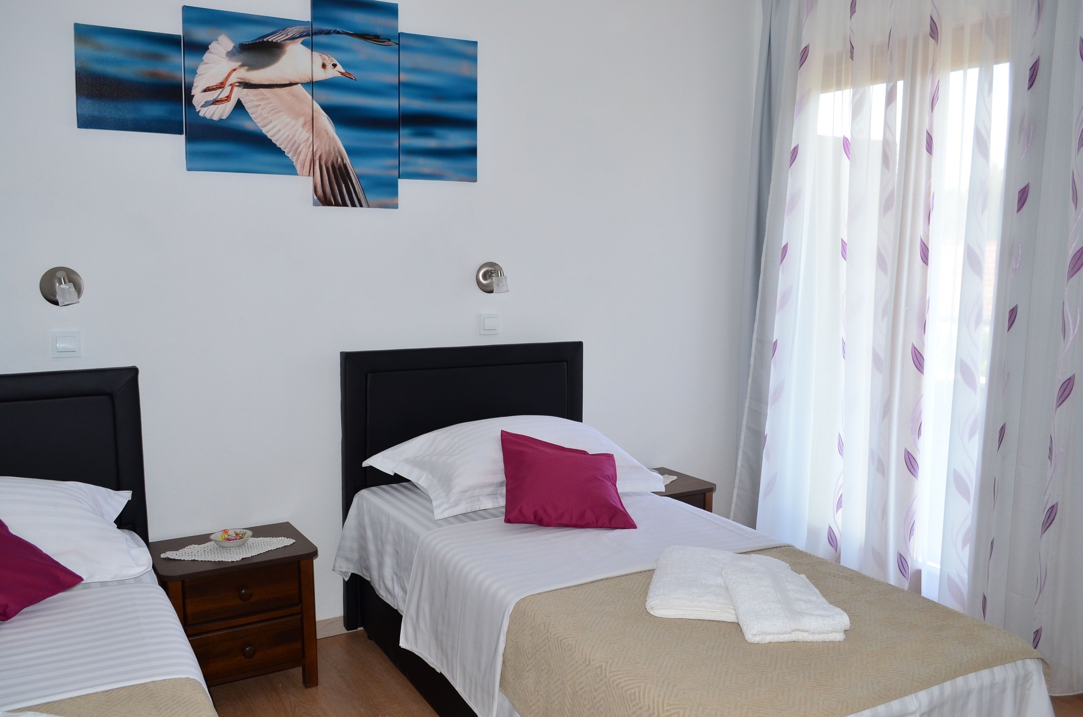 2 bedrooms, WiFi, bed sheets