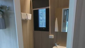 Bathroom - The Kingdom of Mu by Tiny Away (Upper Wilsons Creek)