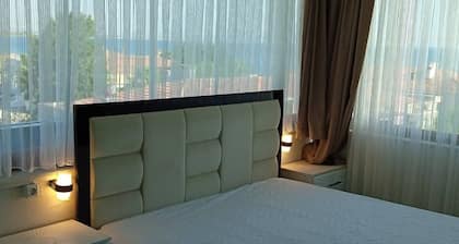 Empati Otel