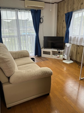Basic Apartment, Garden View | Living area - Resort Apartment Nango (Nichinan)