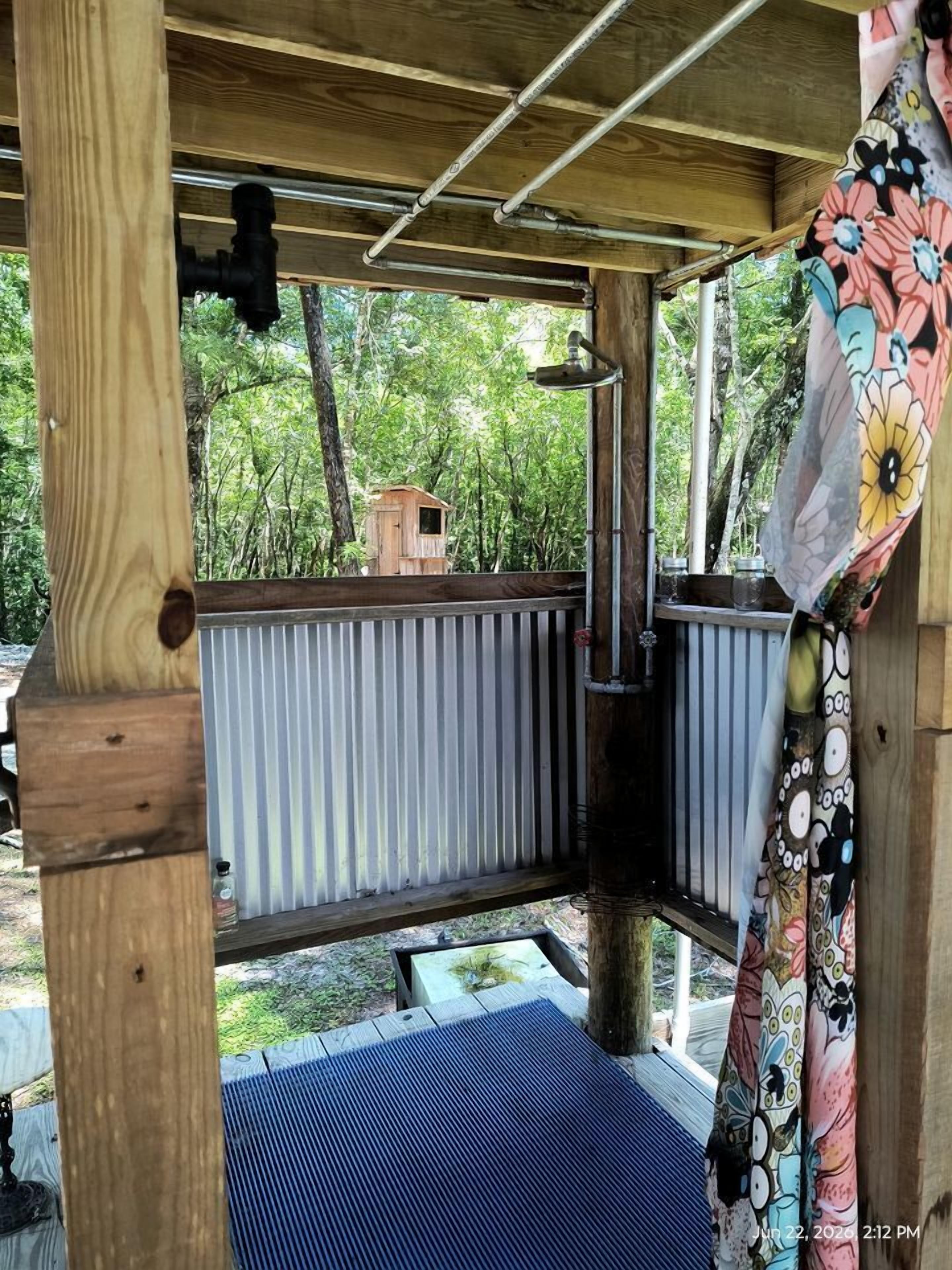 住宿地面