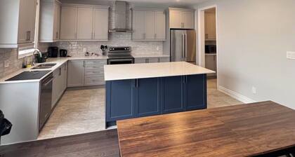 Sleeps 16 and more | Bedrooms with ensuite washrooms