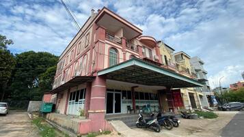 Bagian depan properti