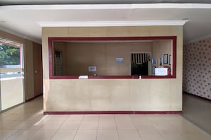 Gambar tidak terklasifikasi, 3 dari 22, tombol