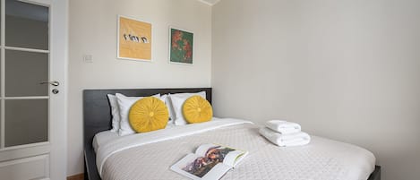 Comfort Apartment, 2 Bedrooms, City View | Premium bedding, blackout drapes, soundproofing, iron/ironing board