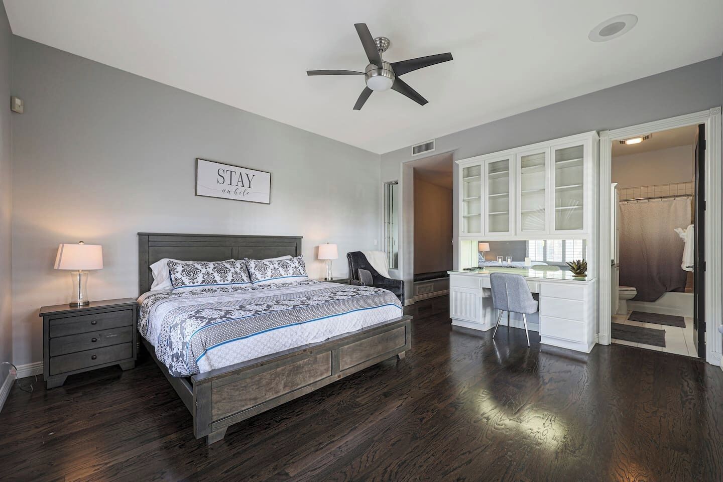 5 bedrooms, iron/ironing board, travel cot, WiFi