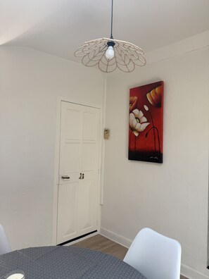 Interior - Beach House (Saint-Nic)