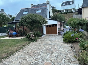 Exterior - Beach House (Saint-Nic)