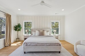 Room - Your Extended Stay Home | Business Professionals • Travel Nurses • Relocation (Atlanta)
