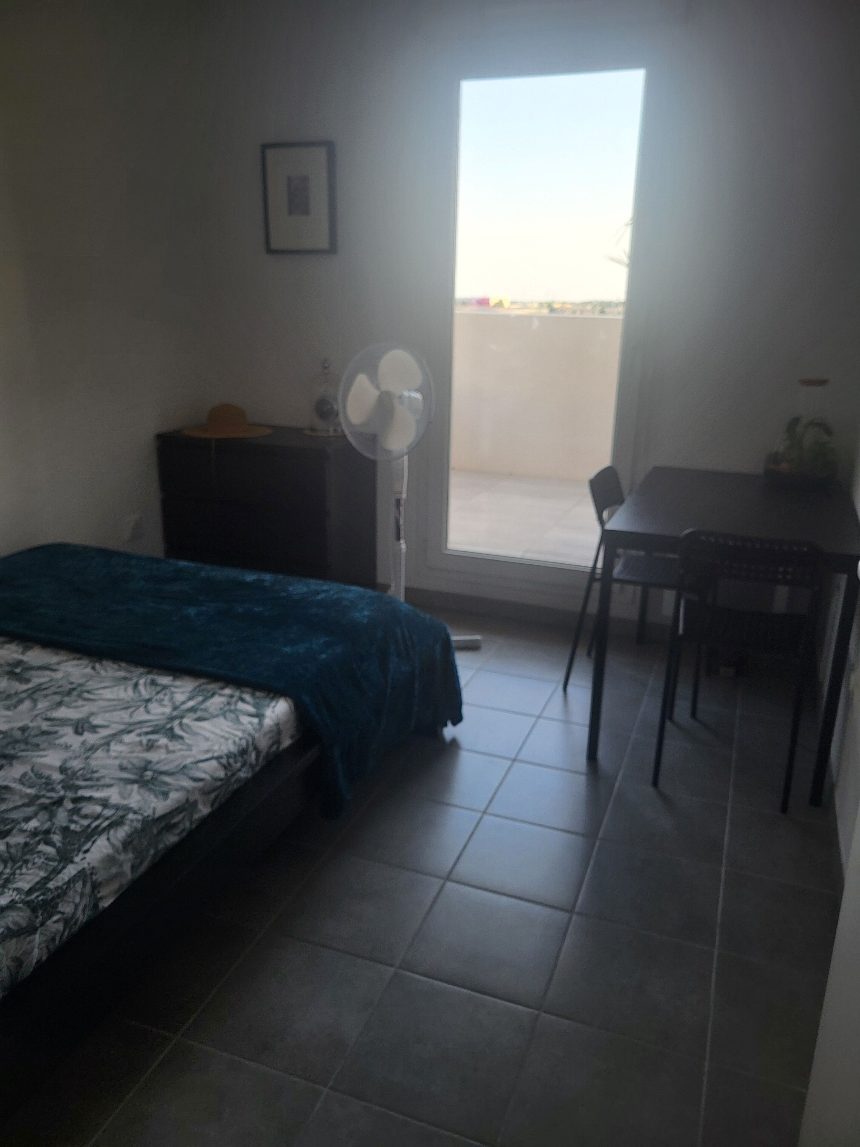 2 bedrooms, desk, iron/ironing board, travel crib