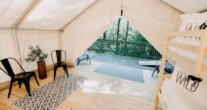 Woodland Safari Tent with Fire Pit & Hammocks in Dawsonville, Georgia